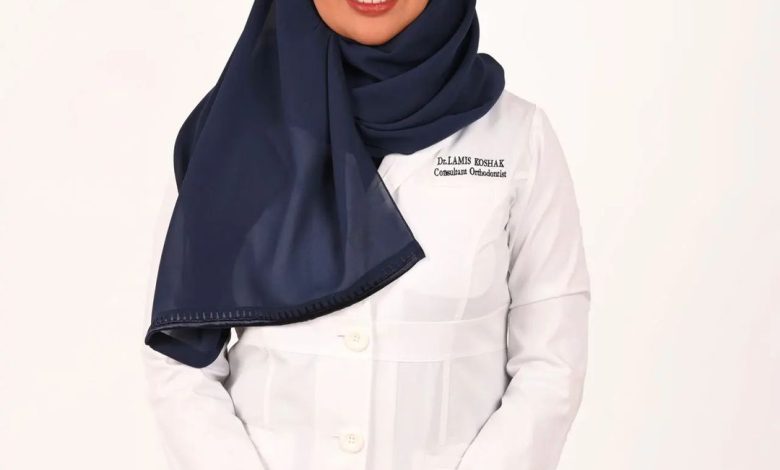 ‏🦷 د. لميس خالد كوشك ‎@drlamis.koshak تتقلد مهمة قيادية في عالم طب الأسنان 
🏅 👏 تم تعيينها مديرة لبرنامج شهادة الا...