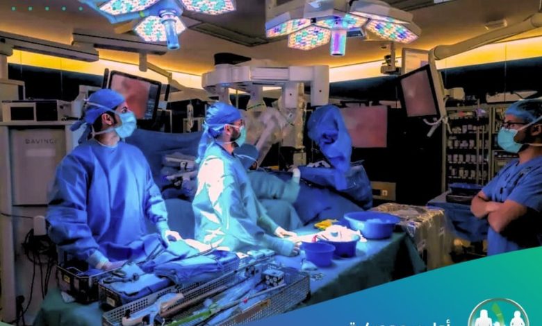 فخر طبي. التخصصي يُحقق إنجازاً جراحياً نوعياً 🔬 نجح مستشفى الملك فيصل التخصصي بالرياض في إجراء عملية استئصال دقيقة ل