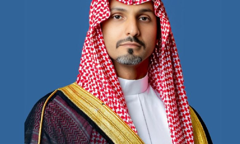 الأستاذ ضاري بن عبدالرحمن العطيشان ويكيبيديا عضوًا في مجلس غرفة التجارة و