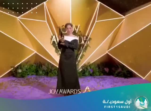 هتان السيف. من حلبات القتال إلى الرياضية المفضلة في جوي أووردز 2025 قصة نجاح بطلة سعودية استثنائية أول لاعبة فنون